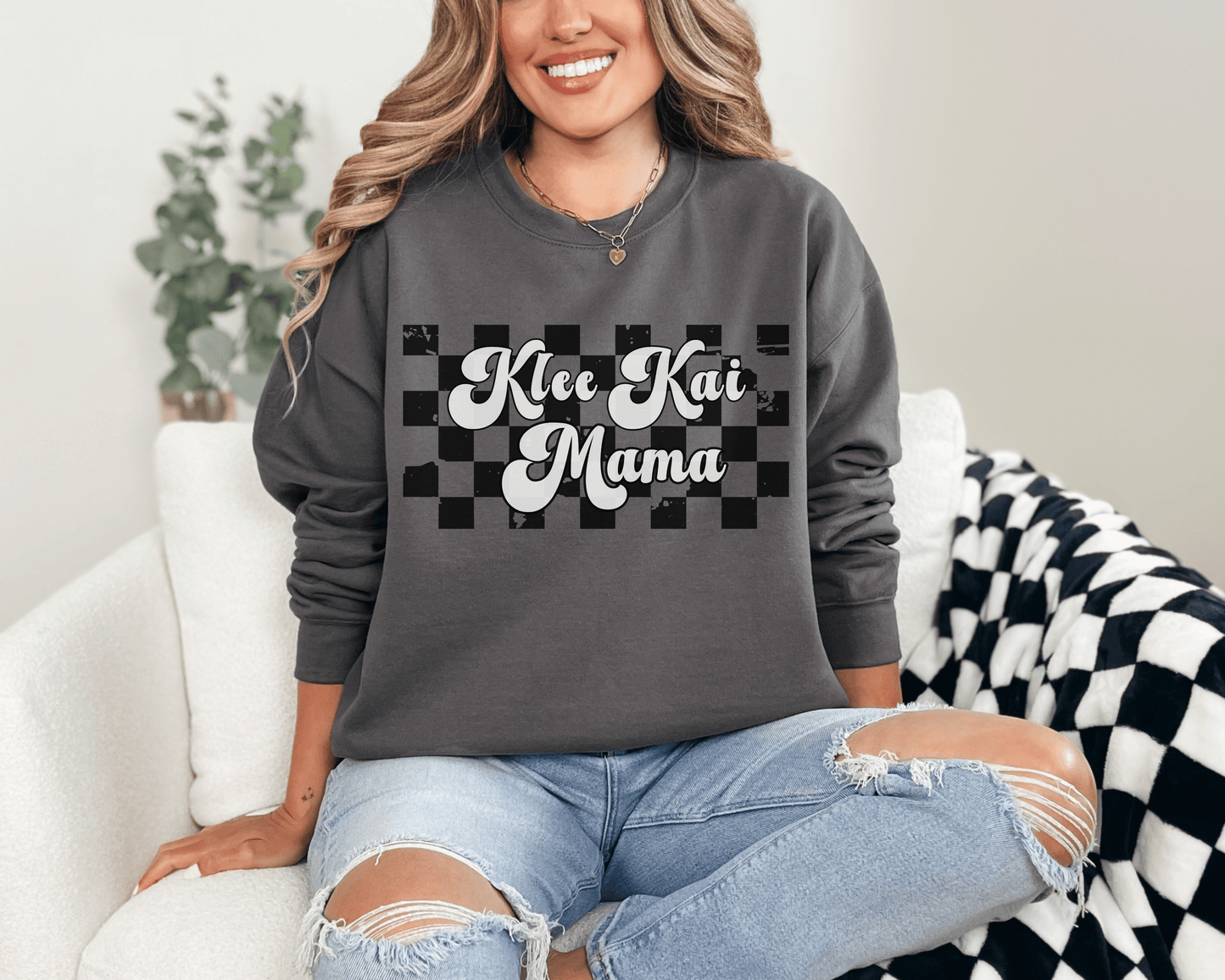 Sweatshirt S / Charcoal Klee Kai Mama Inspired Klee Kai Dog Mom Sweatshirt - Retro Vibes for Stylish Pet Lovers